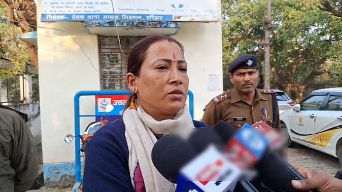 rekha arya दुष्कर्म पीड़िता खिलाड़ी से मिलीं खेल मंत्री, आरोपी कोच की नौकरी खत्म, सर्टिफिकेट भी होगा वापस