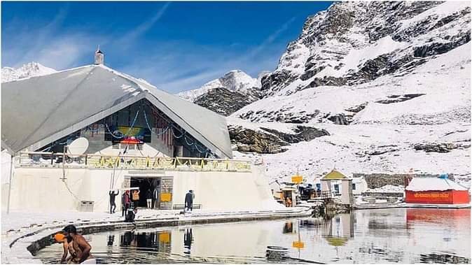 hemkund sahib 25 मई को श्रद्धालुओं के लिए खुलेंगे हेमकुंड साहिब के कपाट