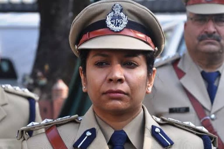 ips ridhim aggrawal रिद्धिम अग्रवाल बनीं आईजी कुमाऊं, योगेंद्र रावत को कार्मिक का चार्ज