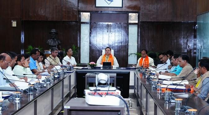 cm meeting युवाओं को मिलेगा 16 संस्कारों का प्रशिक्षण...यज्ञ, कर्मकांड व वेद में सर्टिफिकेट कोर्स शुरू होंगे