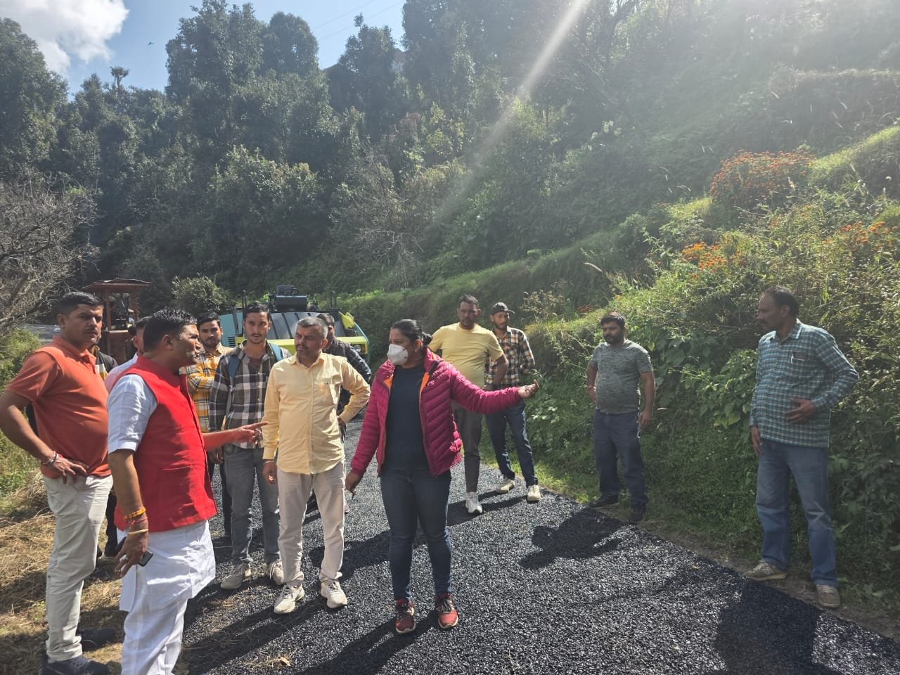 विधायक कैड़ा ने किया पदमपुरी से सरना - गुनियालेख मोटर मार्ग पर डामरीकरण कार्य का निरीक्षण 1 IMG 20251015 WA0017 विधायक कैड़ा ने किया पदमपुरी से सरना - गुनियालेख मोटर मार्ग पर डामरीकरण कार्य का निरीक्षण