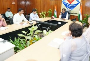 IMG 20251017 WA0002 उत्तराखण्ङ में पीएमश्री योजना की तर्ज पर बनेगी स्कूलों के लिए योजनाः मुख्य सचिव