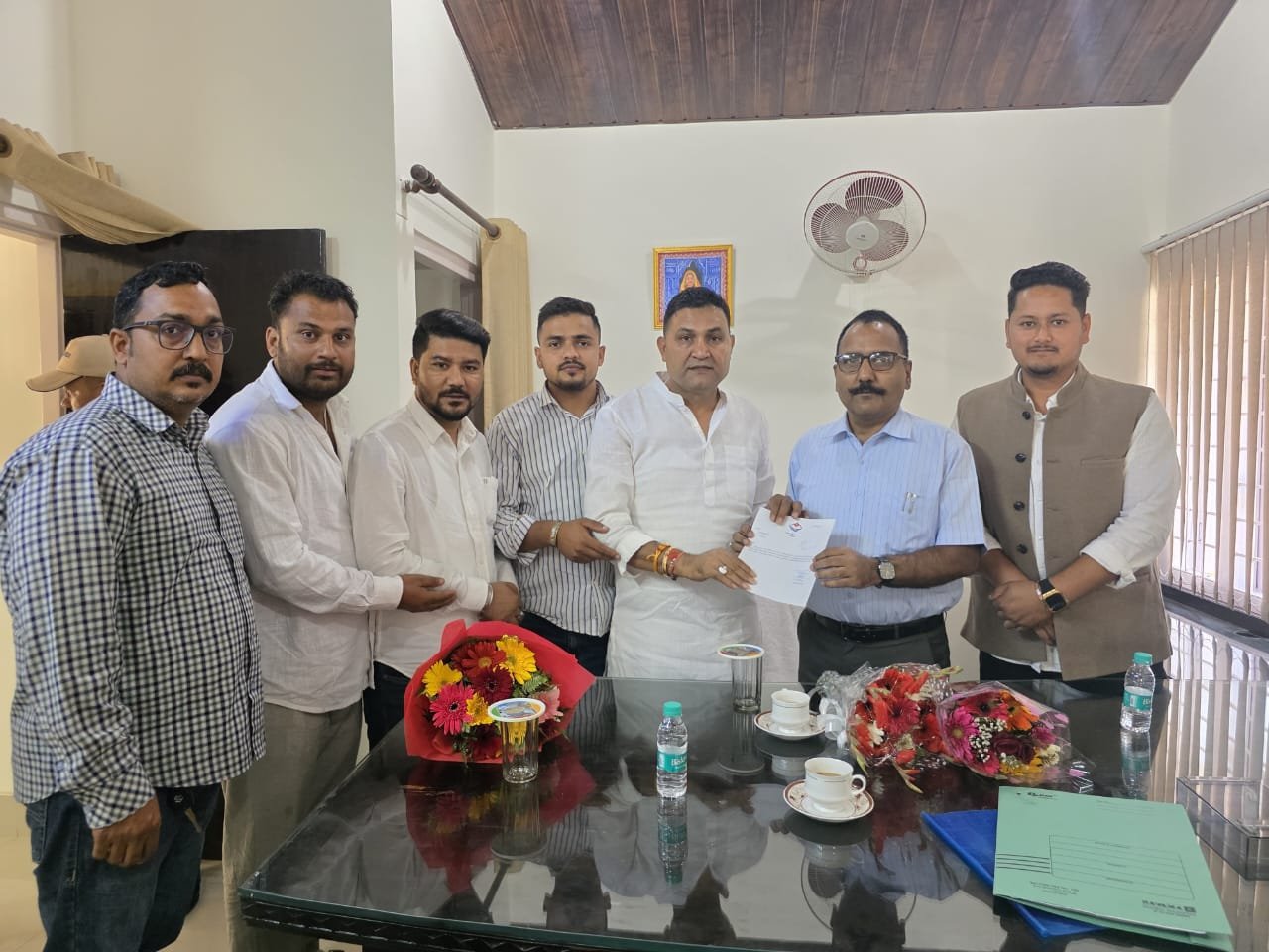 विधायक कैड़ा ने डीएम के समक्ष भीमताल क्षेत्र की समस्याएं उठाई  1 IMG 20251025 WA0016 विधायक कैड़ा ने डीएम के समक्ष भीमताल क्षेत्र की समस्याएं उठाई