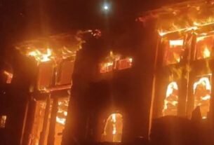 balyaun me fire आग से दो मंजिला मकान राख, बेटी की शादी के लिए रखे जेवर और नकदी भी जली
