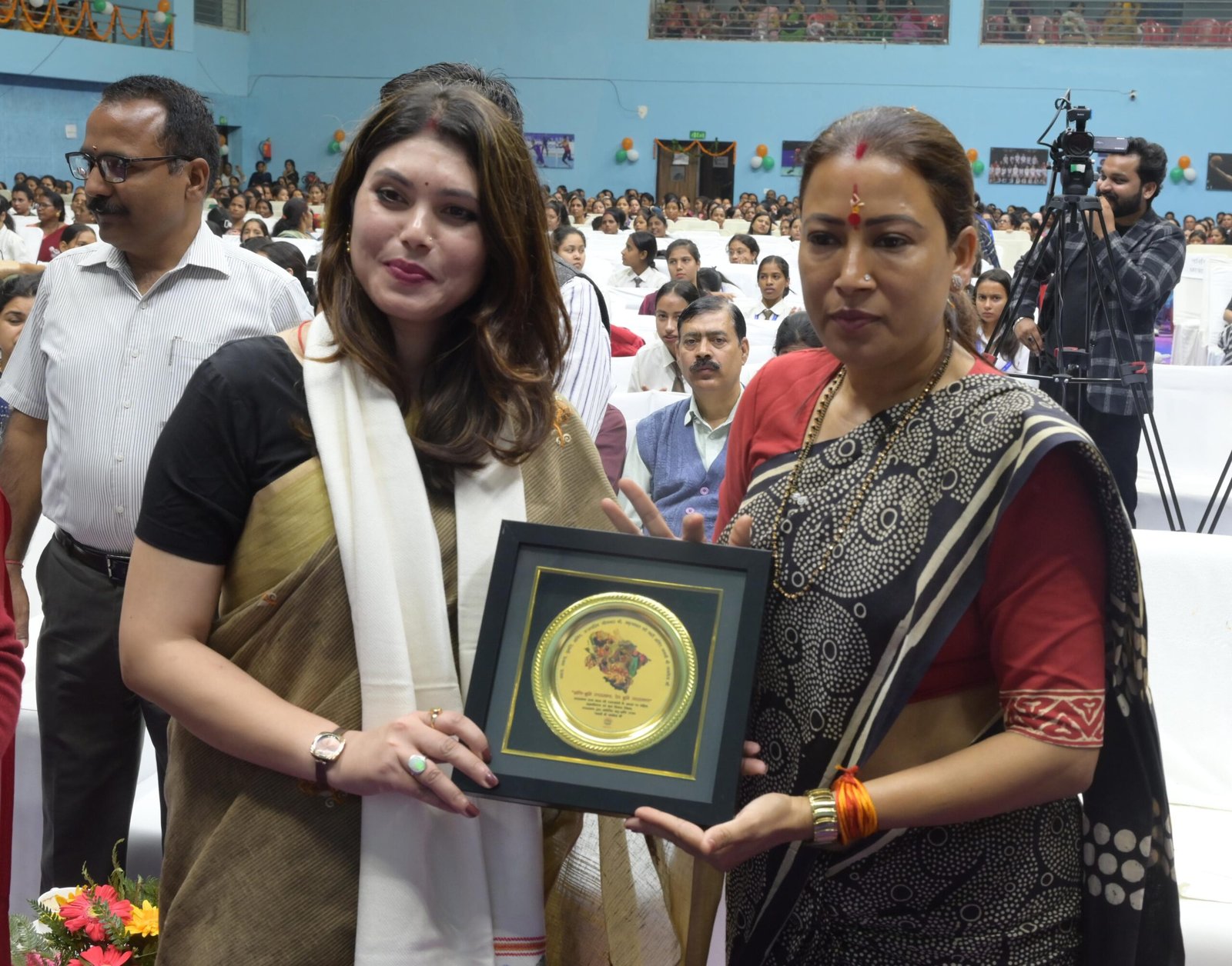 IMG 20251109 WA0101 scaled हल्द्वानी में मातृ शक्ति रजत उत्सव कार्यक्रम, मुकाम हासिल करने वाली महिलाएं सम्मानित