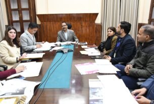 IMG 20251112 WA0015 होमस्टे योजना में सात आवेदकों के आवेदन मंजूर, डीएम ने दिये पारंपरिक पहाड़ी वास्तुकला को प्राथमिकता देने के निर्देश