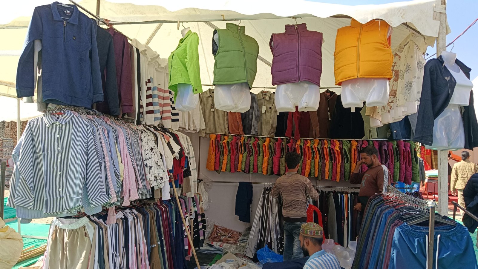 IMG 20251126 122848 scaled सहकारी मेले में महिला स्वयं सहायता समूह के उत्पादों की बिक्री बढ़ने से महिलाओं के चेहरे खिले