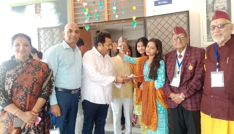 kumauni bhasha 2 750x430 1 कुमाऊँनी भाषा के भविष्य, उपयोगिता और डिजिटल युग में प्रसार पर गहन चर्चा