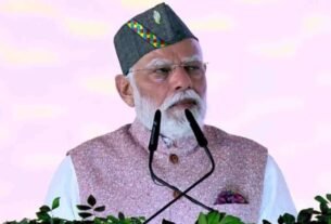 pm modi in dehradun स्थानीय मेलों और पर्वों को बढ़ावा देने के लिए उत्तराखंड में एक जिला एक मेला अभियान चलाने की जरूरत : मोदी