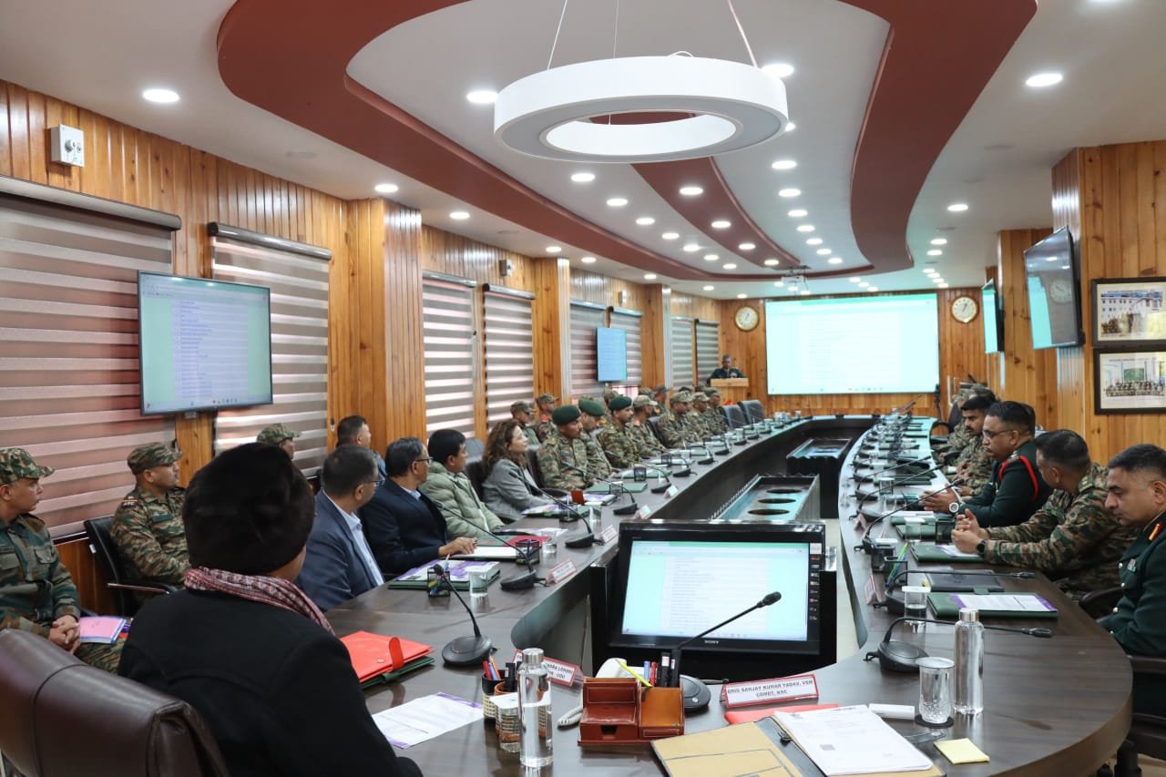 IMG 20251212 WA0006 यूओयू और केआरसी रानीखेत के बीच ऐतिहासिक MOU: सैनिकों और अग्निवीरों के कौशल विकास को मिलेगी नई दिशा, राज्यपाल ने दी शुभकामनाएं