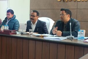 IMG 20251215 WA0001 नैनीताल डीएम का फरमान, अब मार्च का इंतजार और हीलाहवाली बर्दाश्त नहीं