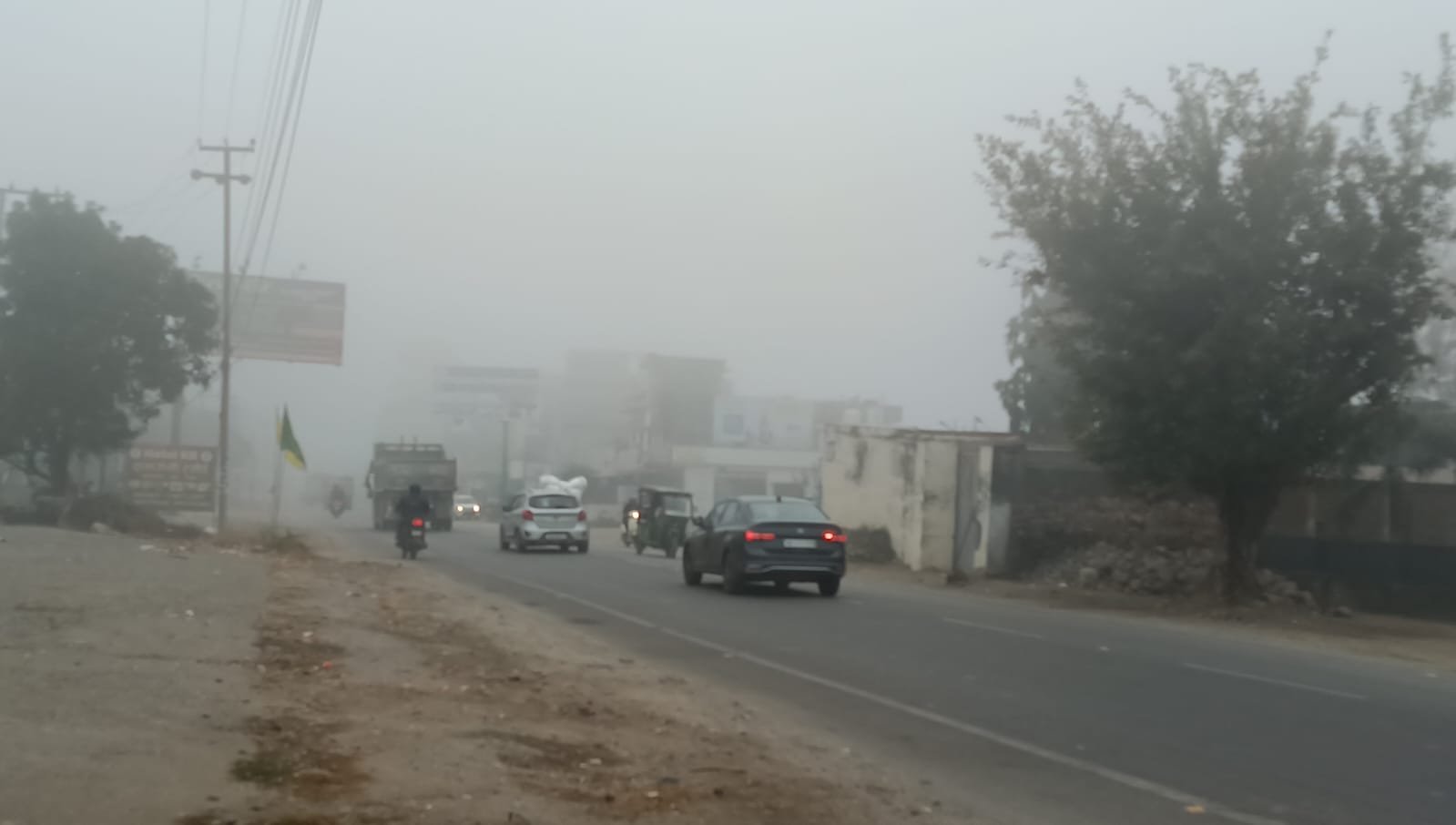 IMG 20251220 WA0015 आज से बढ़ेगी ठंड, पहाड़ों में बारिश-बर्फबारी के आसार; मैदानी इलाकों में कोहरे का यलो अलर्ट