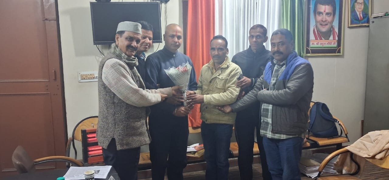 IMG 20251228 WA0029 भीमताल ग्रामीण ब्लॉक कांग्रेस की बैठक, 2027 में हर बूथ पर जीत का संकल्प