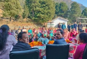 IMG 20251230 WA0009 सौनगांव ग्राम सभा की पहली खुली बैठक सम्पन्न, आदर्श ग्राम बनाने का लिया संकल्प