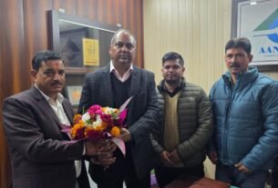 IMG 20260109 WA0016 आँचल दुग्ध संघ की समीक्षा बैठक में विपणन व्यवस्था व कोल्ड चैन सुदृढ़ करने पर जोर