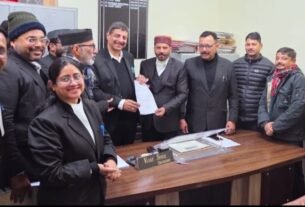 IMG 20260110 WA0005 बार काउंसिल ऑफ उत्तराखंड सदस्य के लिए राजीव ओली ने कराया नामांकन