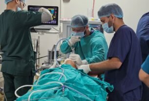 IMG 20260116 WA0623 खेल रही बच्ची के गले में अटका सिक्का, मेडिकल कॉलेज अल्मोड़ा में सफल ऑपरेशन