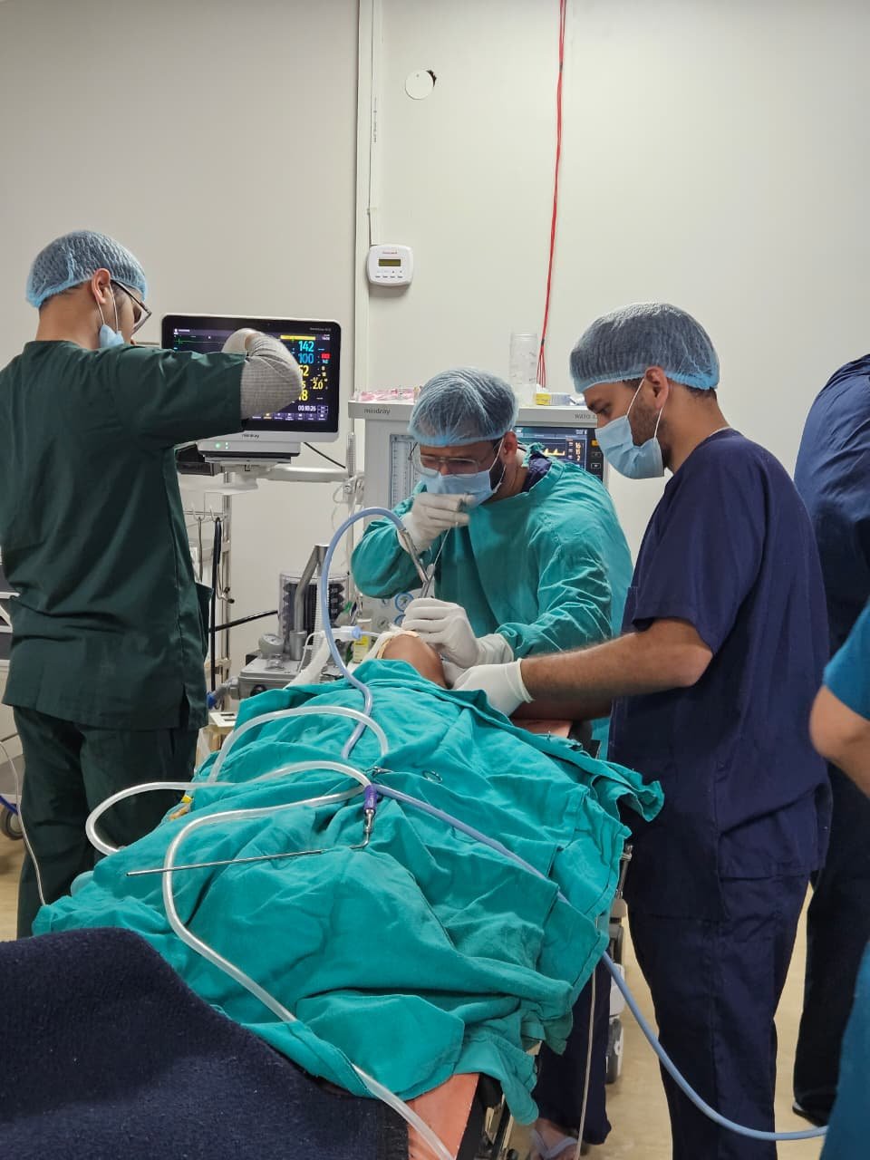 IMG 20260116 WA0623 खेल रही बच्ची के गले में अटका सिक्का, मेडिकल कॉलेज अल्मोड़ा में सफल ऑपरेशन