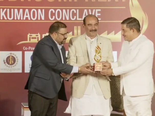 IMG 20260117 WA0016 नैनीताल दुग्ध संघ के अध्यक्ष मुकेश बोरा को ‘केमिकल फ्री मिल्क अवार्ड'