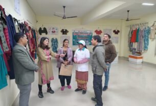 IMG 20260122 WA0013 आरसेटी कुंवरपुर में 31 दिवसीय महिला वस्त्र निर्माण प्रशिक्षण का समापन