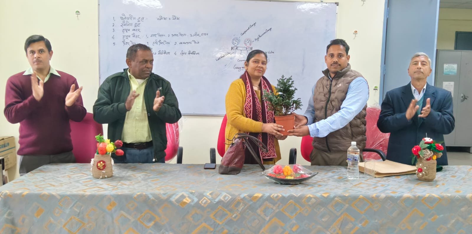 बड़ौदा आरसेटी में 30 दिवसीय रेफ्रिजरेटर व एसी रिपेयरिंग प्रशिक्षण कार्यक्रम शुरू 1 IMG 20260203 WA0012 बड़ौदा आरसेटी में 30 दिवसीय रेफ्रिजरेटर व एसी रिपेयरिंग प्रशिक्षण कार्यक्रम शुरू