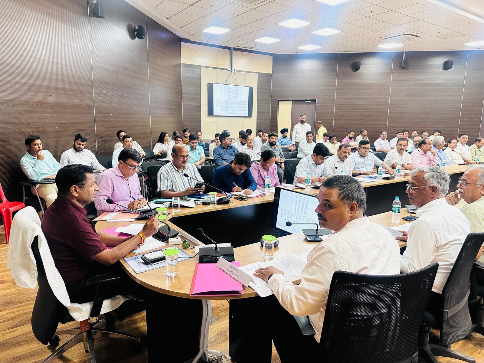 IMG 20260519 WA0016 scaled एक्सपोर्ट हब के रूप में उभर रहा उधमसिंह नगर, उद्योग मित्र बैठक में निवेश और आधारभूत सुविधाओं पर हुआ मंथन