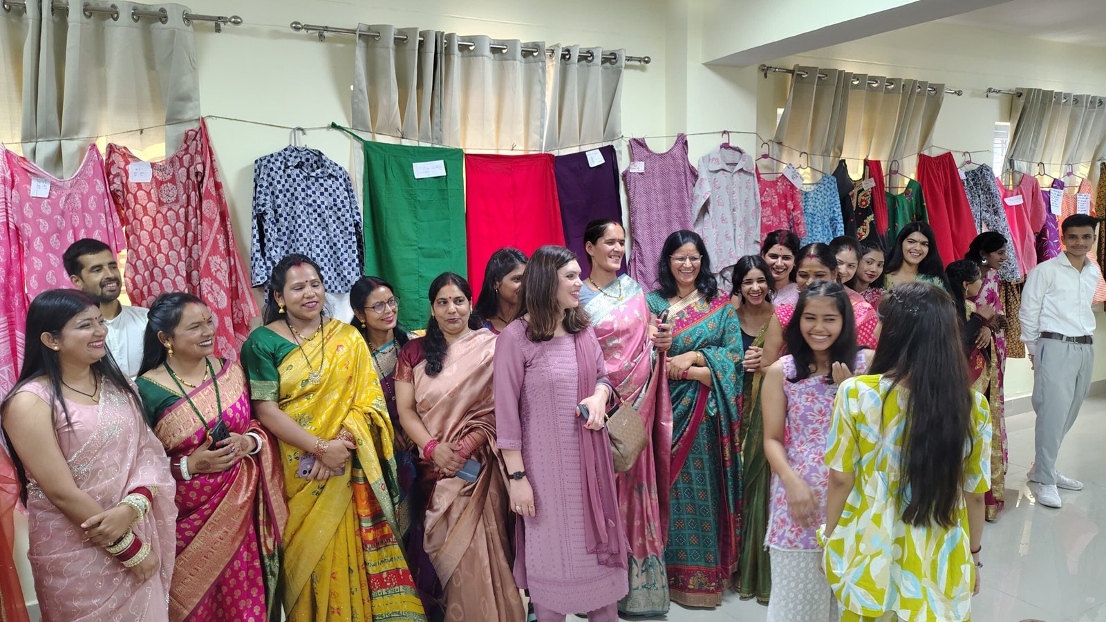 IMG 20260609 WA0023 scaled 31 दिवसीय महिला वस्त्र निर्माण प्रशिक्षण कार्यक्रम का सफलतापूर्वक समापन