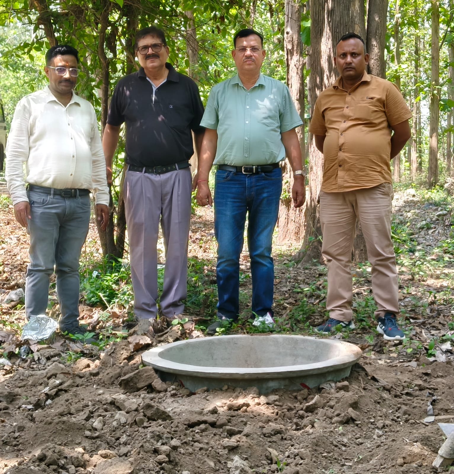 पर्यावरणविद् डॉ.पंत की वन्यजीवों के लिए सराहनीय पहल, टांडा जंगल में बनाई 20 सीमेंट होदियाँ 1 IMG 20260610 WA0006 पर्यावरणविद् डॉ.पंत की वन्यजीवों के लिए सराहनीय पहल, टांडा जंगल में बनाई 20 सीमेंट होदियाँ