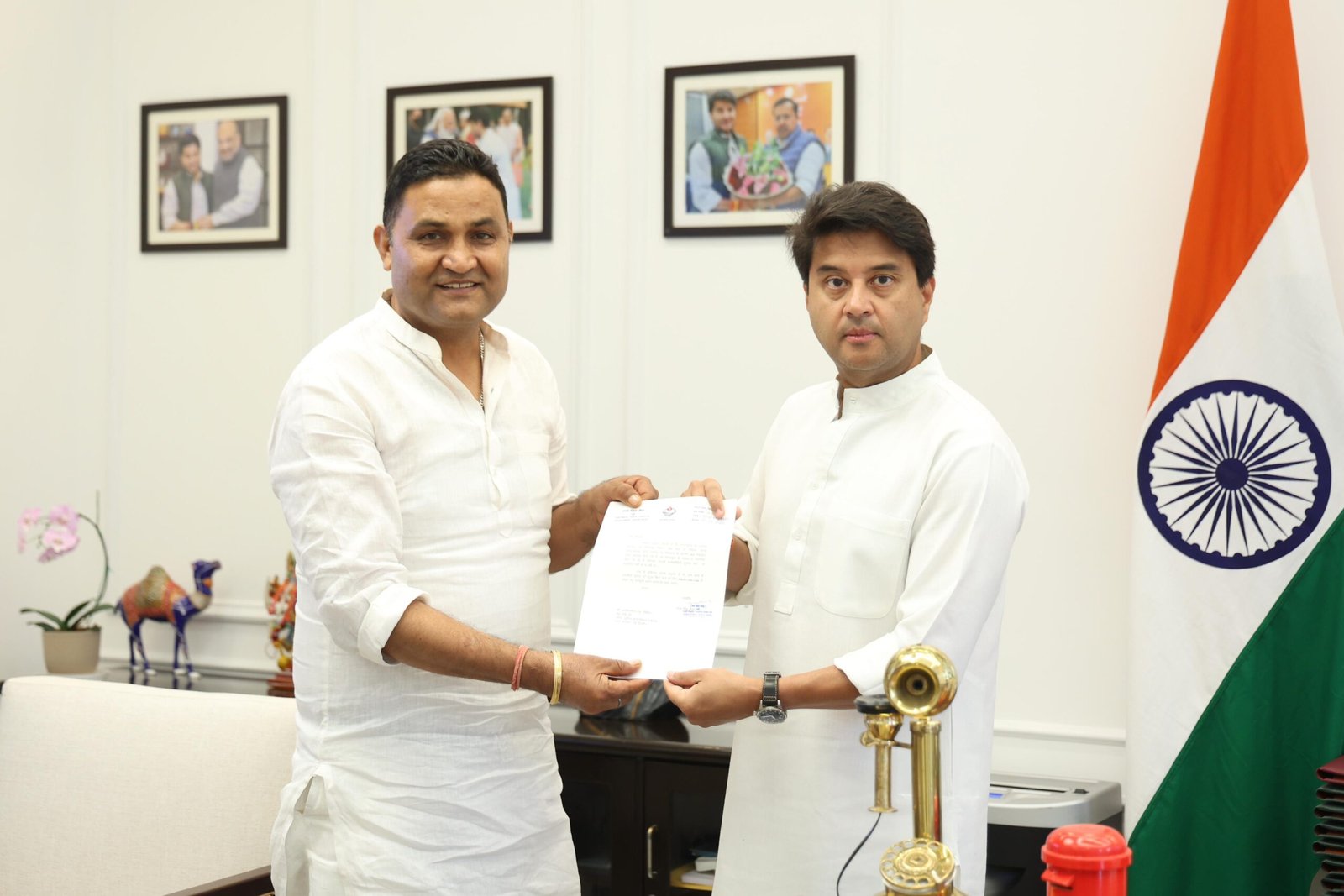 IMG 20260626 WA0024 scaled भीमताल की संचार व्यवस्था होगी मजबूत, केंद्रीय मंत्री सिंधिया से मिले कैबिनेट मंत्री राम सिंह कैड़ा