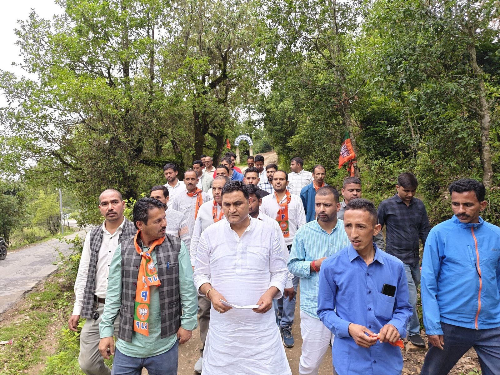 IMG 20260705 WA0015 scaled ओखलकांडा दौरे पर मंत्री राम सिंह कैड़ा ने सुनीं ग्रामीणों की समस्याएं