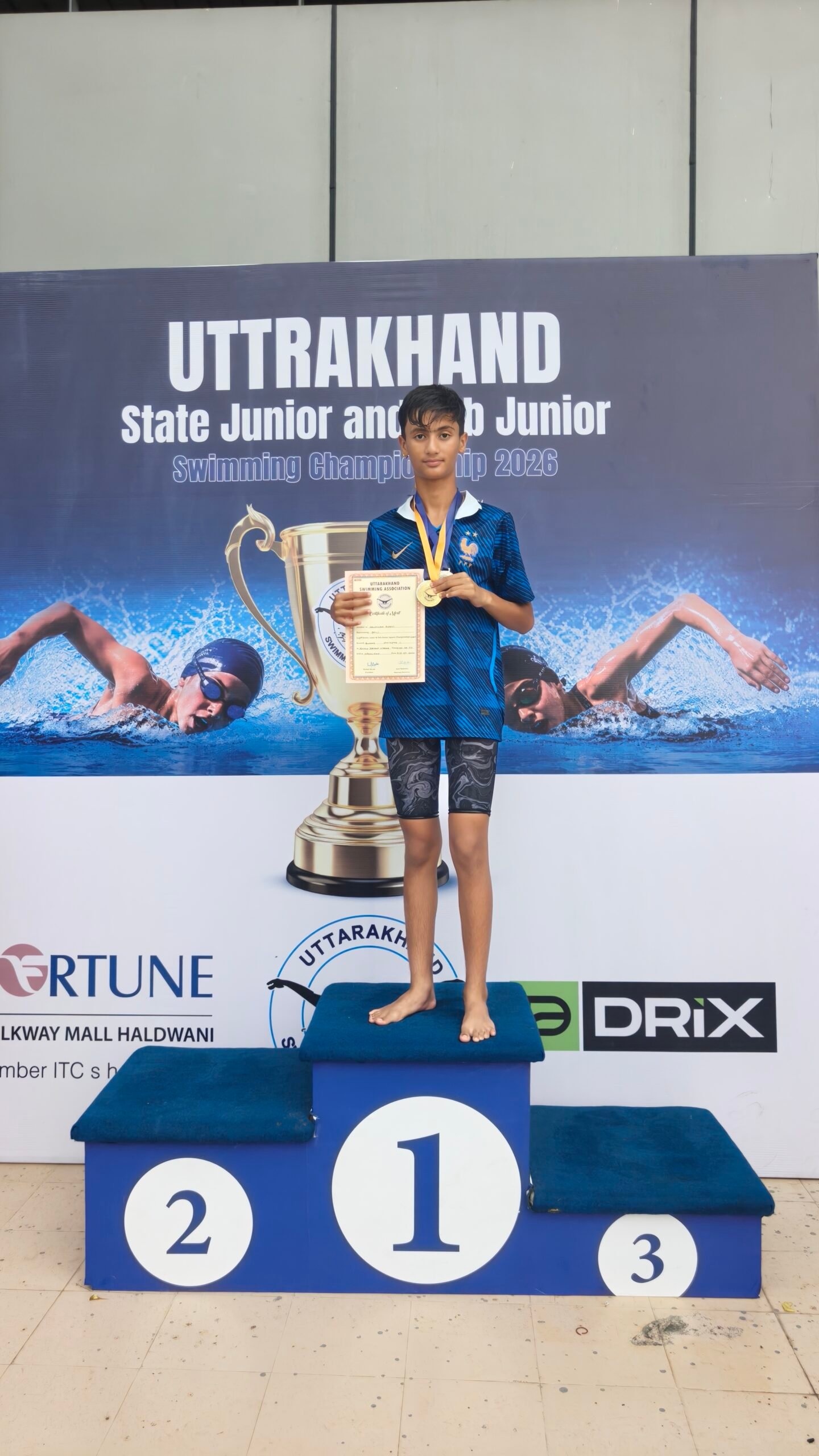 राज्य स्तरीय तैराकी प्रतियोगिता में कौस्तुभ भट्ट का शानदार प्रदर्शन, जीते 1 स्वर्ण और 2 रजत पदक 1 IMG 20260717 WA0030 scaled राज्य स्तरीय तैराकी प्रतियोगिता में कौस्तुभ भट्ट का शानदार प्रदर्शन, जीते 1 स्वर्ण और 2 रजत पदक