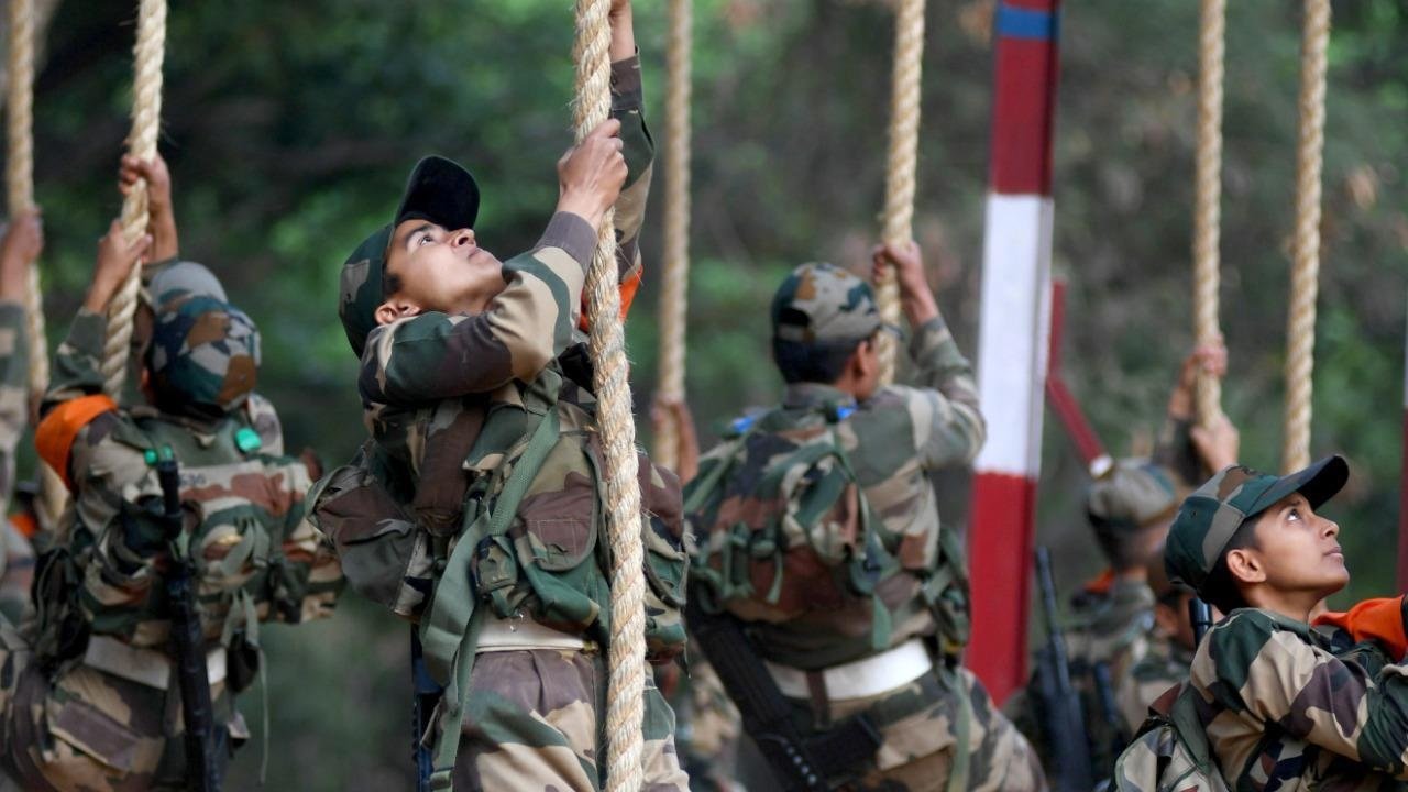 उत्तराखंड के अग्निवीर युवाओें के लिए धामी सरकार का बड़ा ऐलान 1 agw उत्तराखंड के अग्निवीर युवाओें के लिए धामी सरकार का बड़ा ऐलान