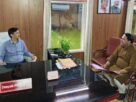 mayor vikash sharma रुद्रपुर के विकास कार्यों को मिलेगी रफ्तार, मेयर विकास शर्मा ने कुमाऊं आयुक्त दीपक रावत से की मुलाकात