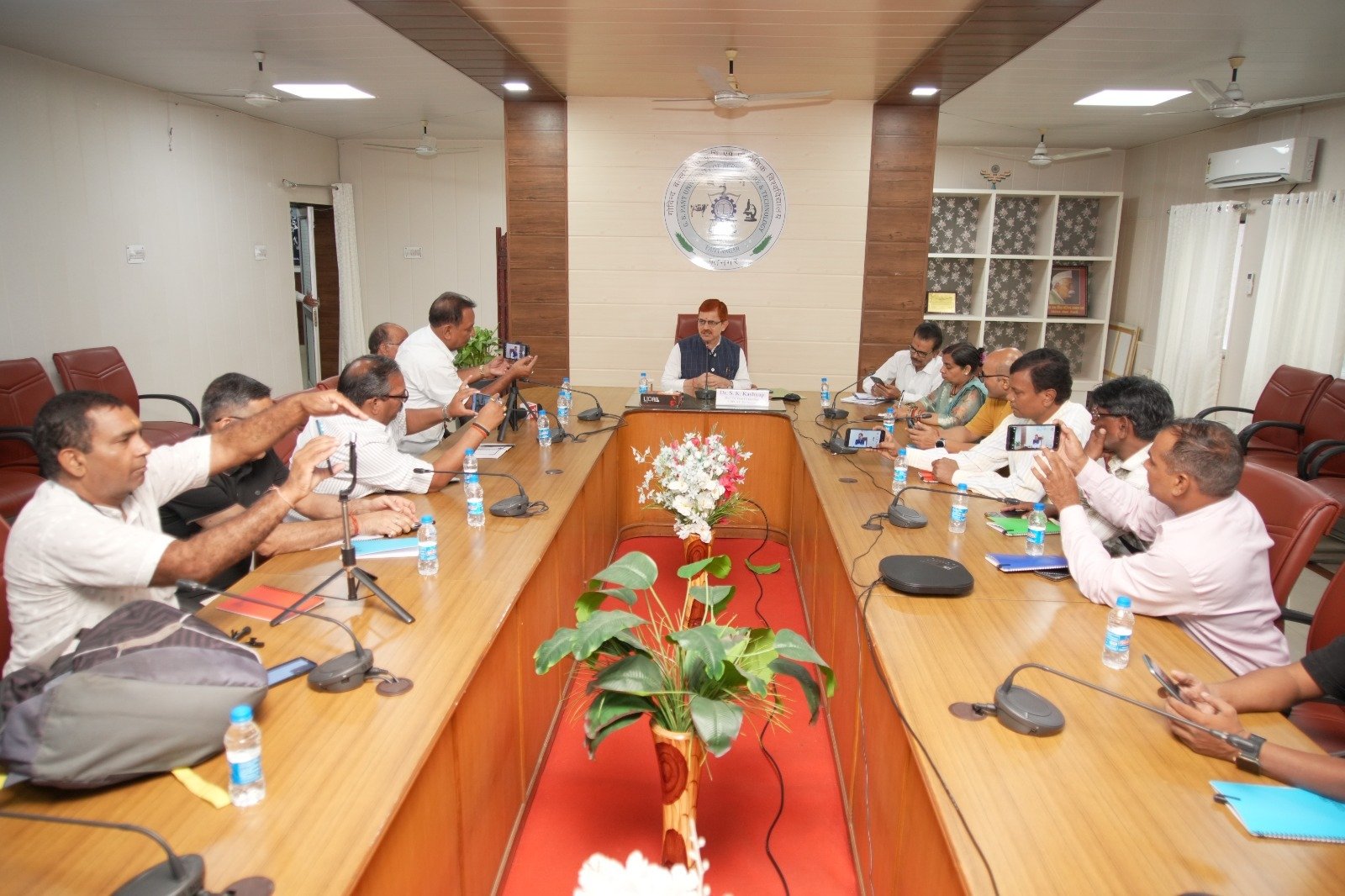 पंत विश्वविद्यालय फिर बनेगा गुणवत्तापूर्ण बीज उत्पादन का बड़ा केंद्र, 123 हेक्टेयर में होगा फाउंडेशन बीज उत्पादन 1 1 1 पंत विश्वविद्यालय फिर बनेगा गुणवत्तापूर्ण बीज उत्पादन का बड़ा केंद्र, 123 हेक्टेयर में होगा फाउंडेशन बीज उत्पादन
