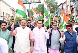 IMG 20260809 WA0022 तिरंगे के रंग में रंगा देहरादून, सीएम धामी ने की हर घर तिरंगा यात्रा की अगुवाई