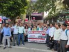 IMG 20260812 WA0050 पाँच दिवसीय बैंकिंग सप्ताह लागू करने की मांग को लेकर हल्द्वानी में बैंक कर्मचारियों का जोरदार प्रदर्शन
