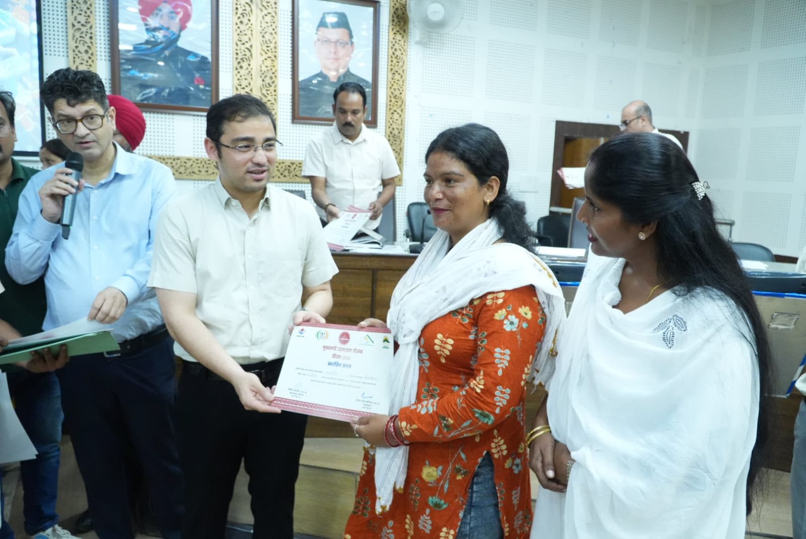 गांवों में उद्यमिता की नई उड़ान, आत्मनिर्भर उत्तराखंड की मजबूत पहचान 3 IMG 20260821 WA0022 गांवों में उद्यमिता की नई उड़ान, आत्मनिर्भर उत्तराखंड की मजबूत पहचान