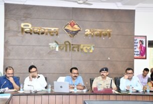 IMG 20260822 WA0029 भीमताल : बजट खर्च में सुस्ती पर अधिकारियों को नोटिस, डीएम ने मांगा स्पष्टीकरण