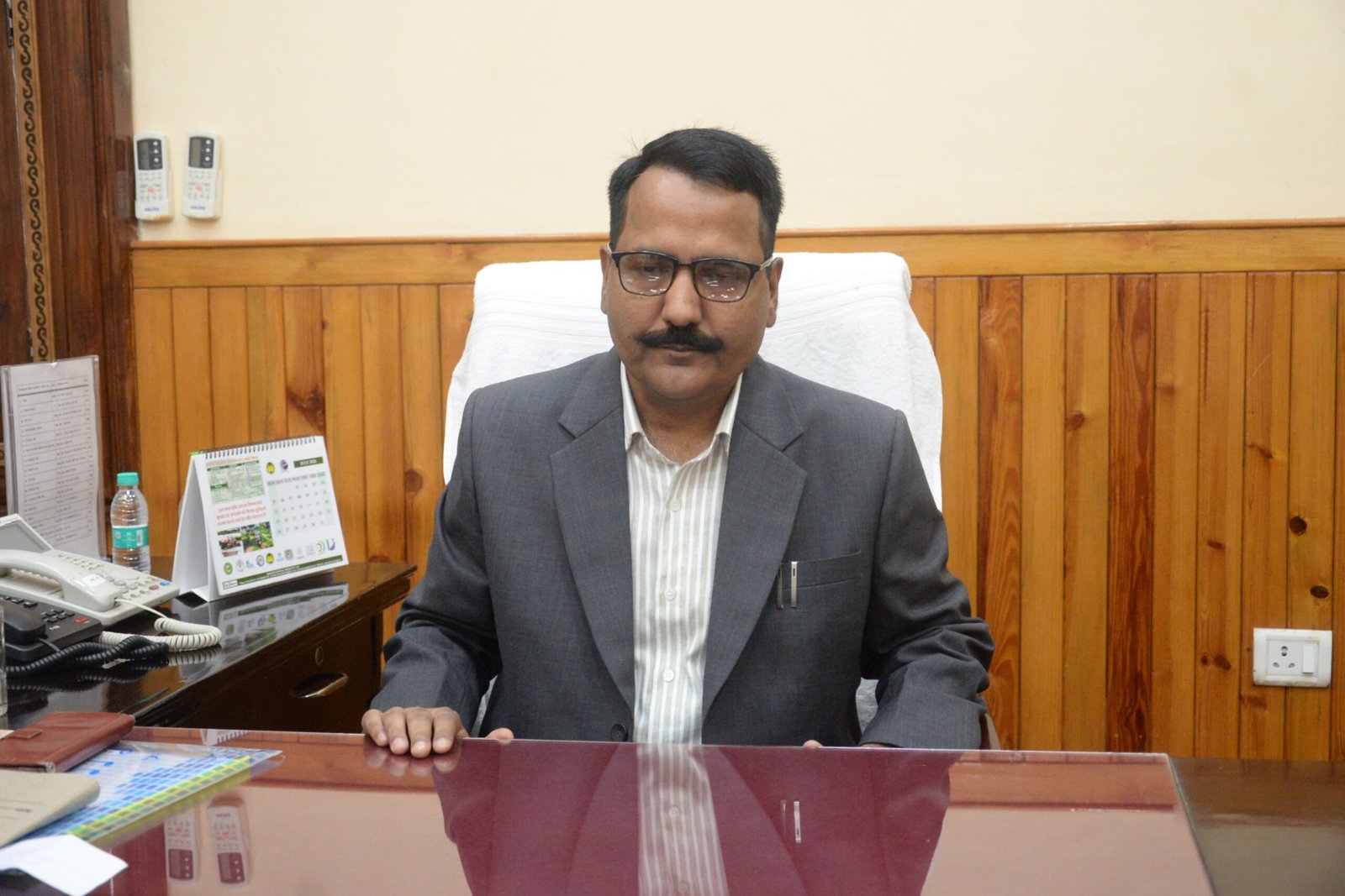 ऑनलाइन डाउनलोड की गई खतौनी को अस्वीकार नहीं कर सकेंगे विभाग, डीएम रयाल ने दिए सख्त निर्देश 1 IMG 20260824 WA0035 scaled ऑनलाइन डाउनलोड की गई खतौनी को अस्वीकार नहीं कर सकेंगे विभाग, डीएम रयाल ने दिए सख्त निर्देश