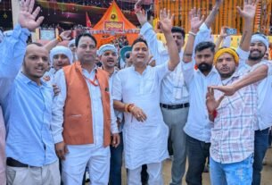 IMG 20260828 WA0029 कैबिनेट मंत्री राम सिंह कैड़ा ने देवीधुरा में खेली ऐतिहासिक बग्वाल, मां बाराही के प्रति दिखी अटूट आस्था