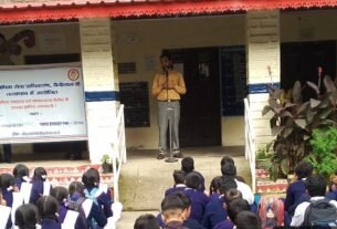 IMG 20260915 WA0054 लोकतंत्र दिवस पर पदमपुरी में गूंजा अधिकारों का संदेश, विद्यार्थियों को बताए संवैधानिक अधिकार और कर्तव्य